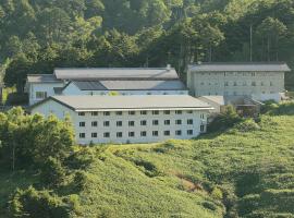 Manza Juraku All-inclusive Hotel, hotel near Manza Hot Spring, Tsumagoi