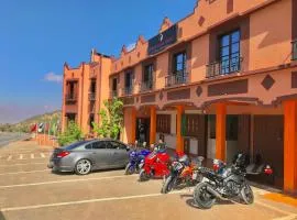SEVEN DAYS HOTEL