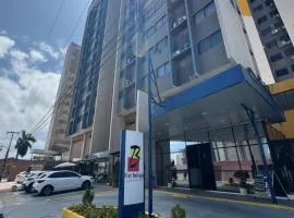 Bellagio Ponta DAreia Flat Economico Beira Mar Ferreira Hospedagens