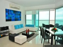 Moderno 3 Alcobas Frente a Playa