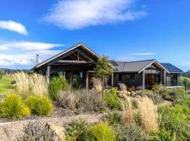 Villa Obsidian by Waiheke Pure