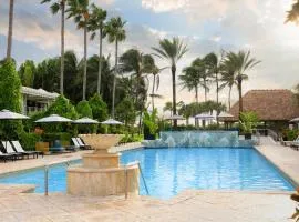 Kimpton Surfcomber Hotel by IHG