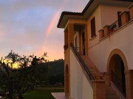 Residence Stella Del Gran Sasso, Hotel in Colledara
