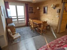 3 Pièces au pied des pistes, 7 pers, balcon, cuisine équipée - FR-1-557-137