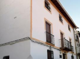 Apartamentos Tío José María, overnachting in Hinojares