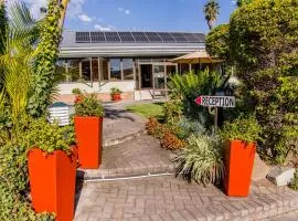 Twins Guesthouse NO LOAD SHEDDING