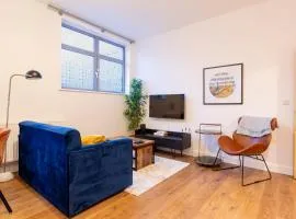 Modern 2- Bedroom Apartment in Central Redhill!