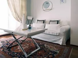 ComeCasa Flowery Terraced Apartment