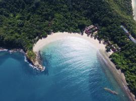 Dolphin Bay Island Resort 海豚岛, hotel v destinaci Kota Belud