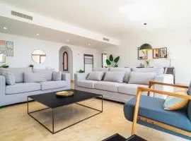 Cozy Apartment In Manilva With Wifi