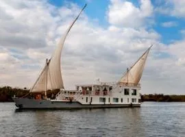 Nubia- A Private Nile Cruise with a Luxury Experience - Luxor-Aswan-Egypt