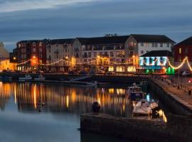 Catherine's Place by the sea: Dungarvan şehrinde bir otel