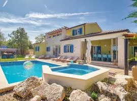 Pet Friendly Home In Naselje Muzini