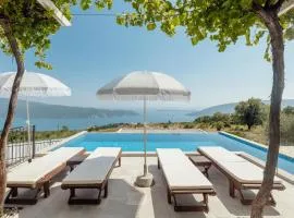 Stunning Home In Herceg Novi With Wifi
