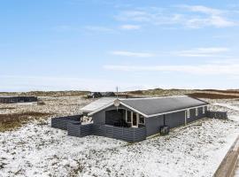 Gorgeous Home In Thisted With Sauna, hotel v destinaci Klitmoller