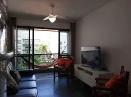 Aconchegante apartamento no Guarujá