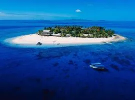 Beachcomber Island Resort