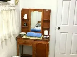 Lowest Price Room In Downtown with WiFi Room 5