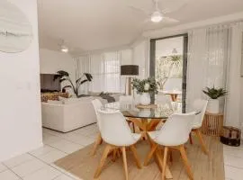 Coastal Charm - Pet & family friendly