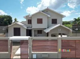 Private Villa with 4 bedrooms and 3 bathrooms