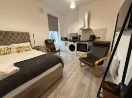 Cosy Studio Central Colwyn Bay F2