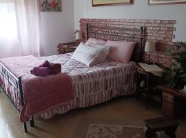 Home Sweet Home Milano Malpensa Aereoporto, hotel v destinaci Cardano al Campo