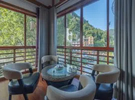 Zhangjiajie Countryard Hotel
