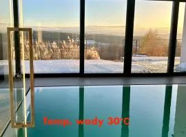 villa relax with swimming pool and mountain view