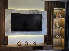 Elegant Zed Park Apartment