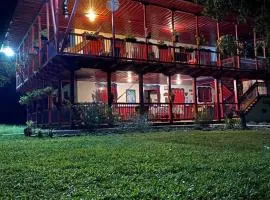 Finca Hotel、アルメニアにあるエル・エデン国際空港 - AXMの周辺ホテル