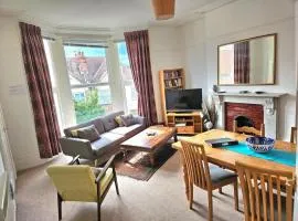 Lennox Lodge