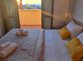 Viesnīca pie pludmales Linda's House Fiumicino sunset view pilsētā Isola Sacra