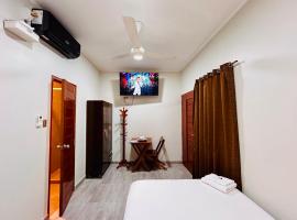 Habitación Céntrica en Iquitos - Casa Alemi 13, hotel u gradu Ikitos