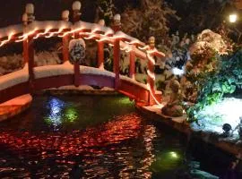 Gîte Au printemps Japonais, petit train de la Mure, parc des Ecrins