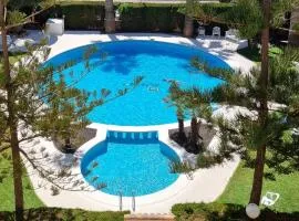 Flamenco penthouse sea view & swimming pool