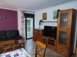 Apartamento vall de guadalest、ベニマンテイのホテル