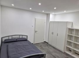 3-Zimmer Wohnung in Ratingen - Nähe Düsseldorf Messe & Flughafen, hotel in Ratingen