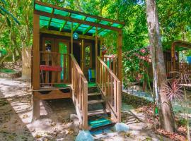 Alquimia Zen IGLUs de eucalipto na Reserva Aru&aacute;, chalet de monta&ntilde;a en Praia do Forte