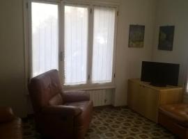 Relax, divertimento e mondanità ad ottimi prezzi, khách sạn ở Latte