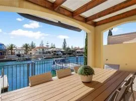 Venice On The Beach Family Waterfront Escape