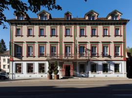 Hotel Landhaus Säntis Herisau, hotelli kohteessa Herisau