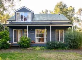 Drummond Park Cottages