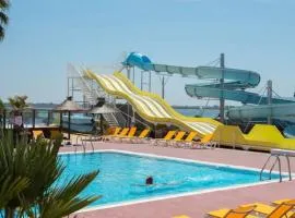 EA - Votre séjour 4 étoiles, 3 ch, 2 SDB, proche plages et parc aquatique