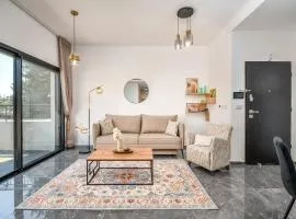 Luxury New 2BR at Emek Refaim