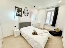Modern Apartment Near Centro
