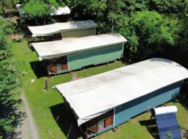 Camping RioRequesa，Campore的露營地