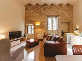 Bravissimo Llebre Duplex, with patio
