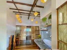 PRECIOUS HOMESTAY - Cozy Room, hotel in Burgos