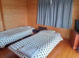 読谷stayゲストハウス壱時, guest house in Yomitan