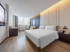Atour Hotel Dongguan Dongcheng 33 Town